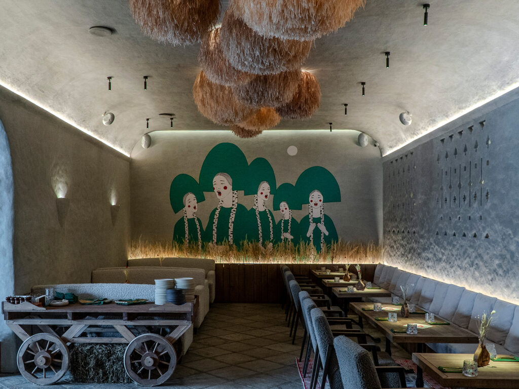 Эксперименты авангарда, шедевры Моцарта и ресторан с древнерусским колоритом &mdash; куда пойти после работы  фото