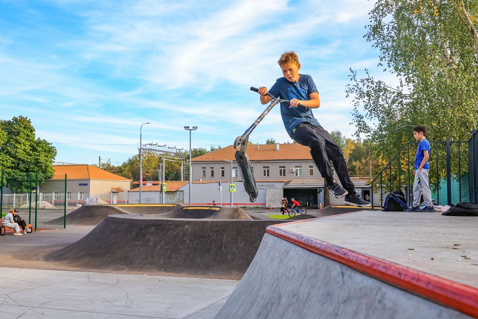 Собянин поделился опытом благоустройства неухоженных территорий, фото