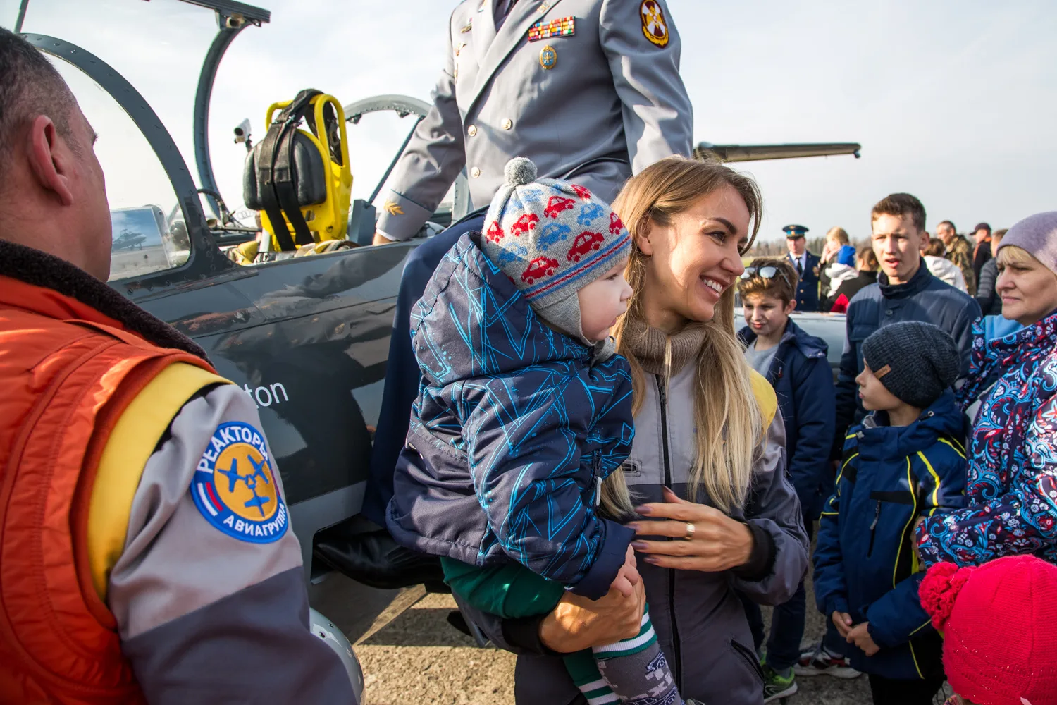 От помощи семьям до поддержки фронта: как работают свыше 30 тысяч социальных НКО Москвы, фото