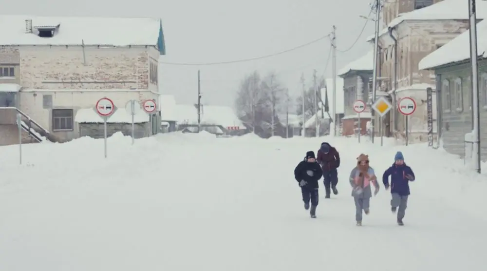 Фестиваль документального кино, итальянская остерия и выставка индийских тканей &mdash; куда пойти после работы  фото