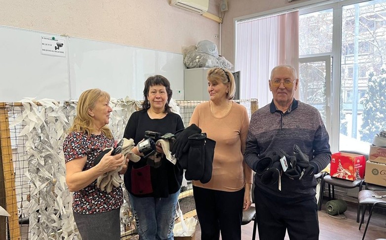 Сбор очередной партии гуманитарной помощи для военнослужащих СВО завершили в Отрадном, фото