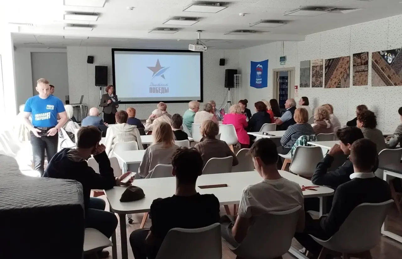 Евгений Попов: В «Диктанте Победы» примут участие 20 культурных площадок Западного округа, фото