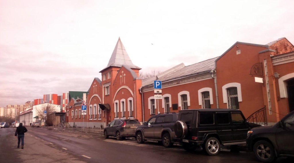 Волгоградский проспект &mdash; Римская: московский &laquo;памятник невидимке&raquo; у кубинского маяка  фото