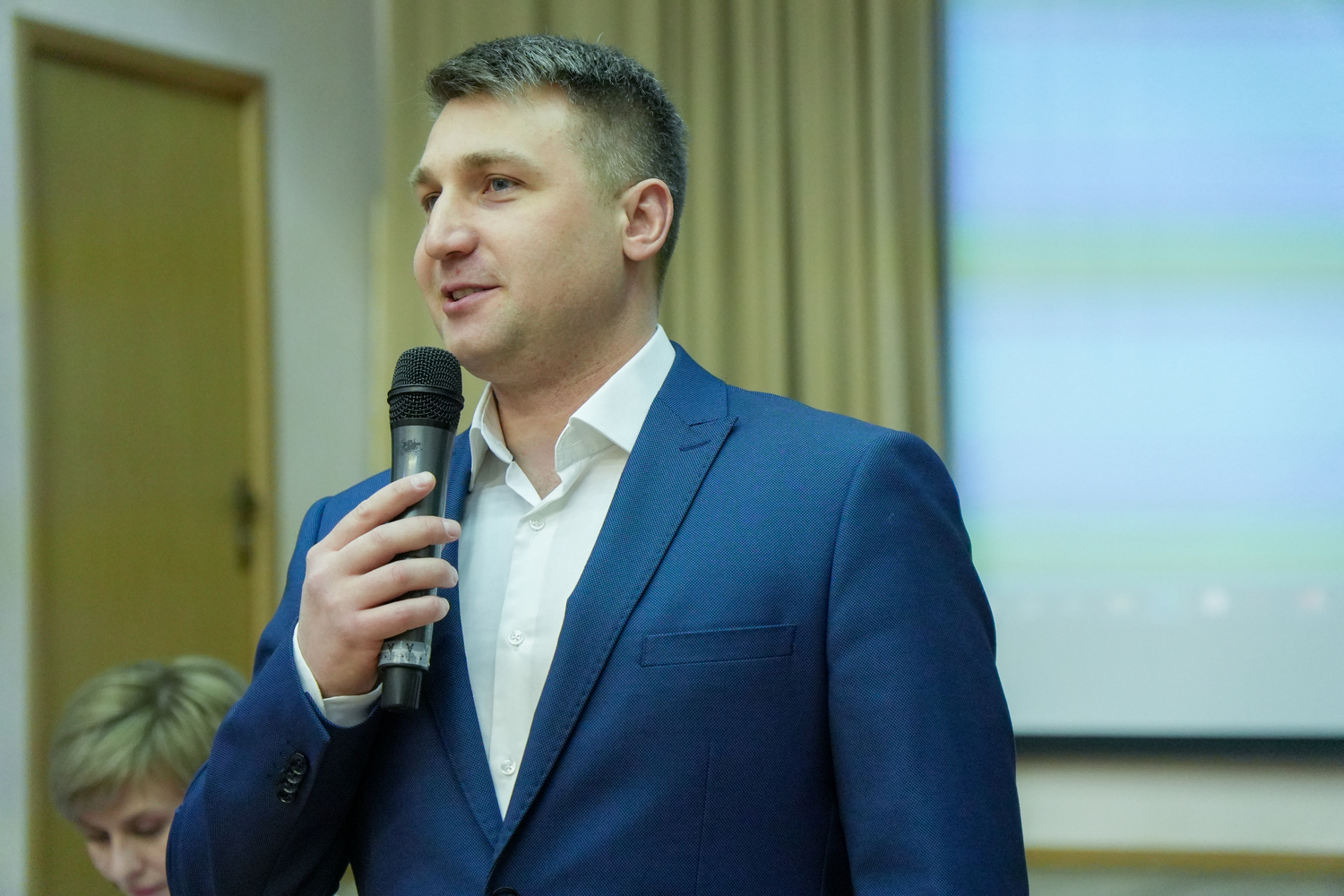 Ветеран СВО Эдуард Шонов подчеркнул важность сохранения памяти о героях, фото