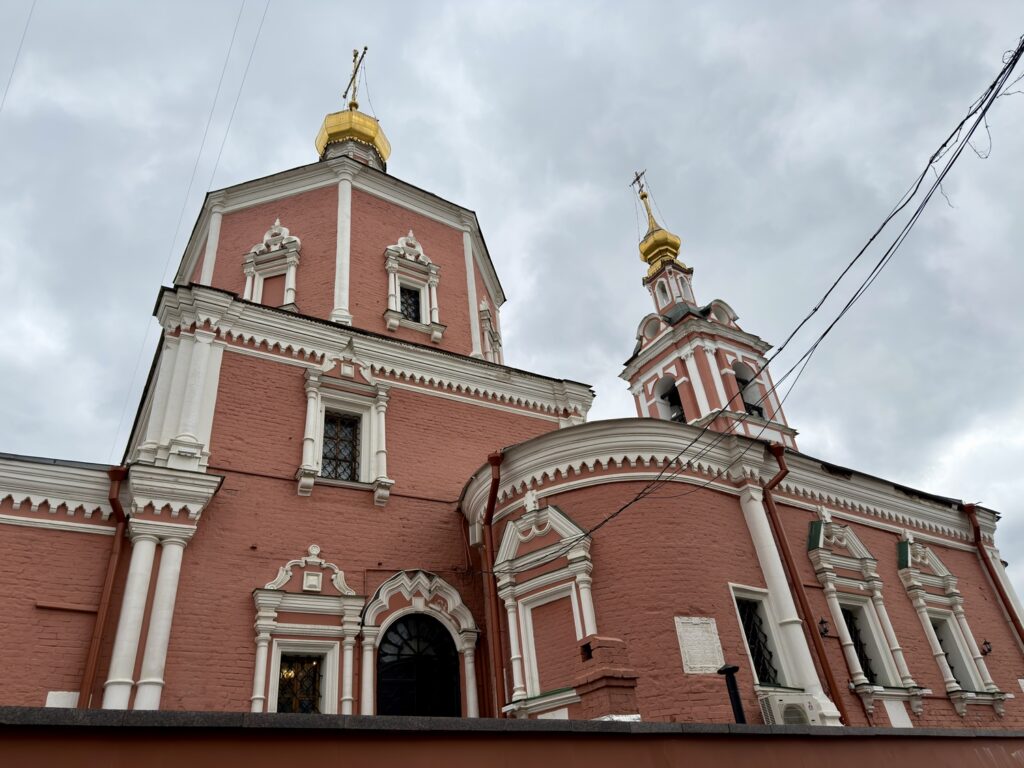 Китай-город &mdash; и снова Китай-город: следствие в Хитровке ведут Колобки  фото