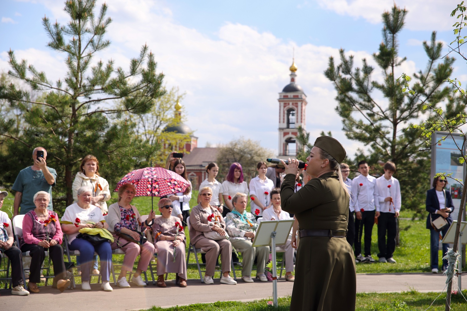 В Южном Чертаново прошла памятная акция ко Дню Победы, фото