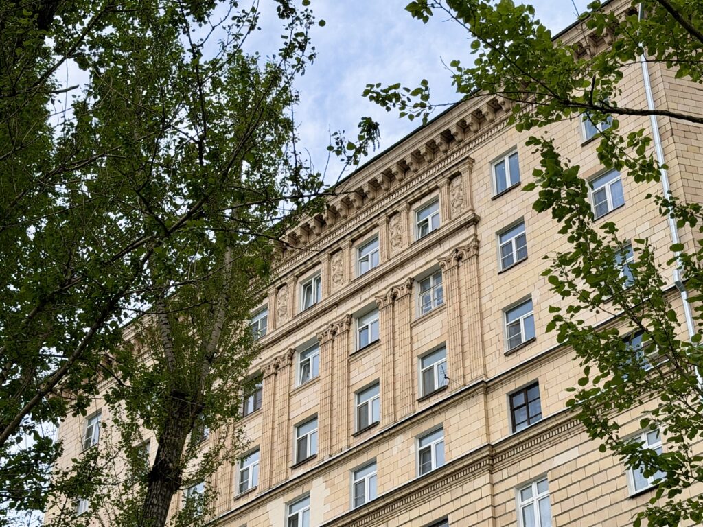 Электрозаводская — Лефортово: чай «со слоном» и Оливье Электрозаводская — Лефортово: чай «со слоном» и Оливье фото