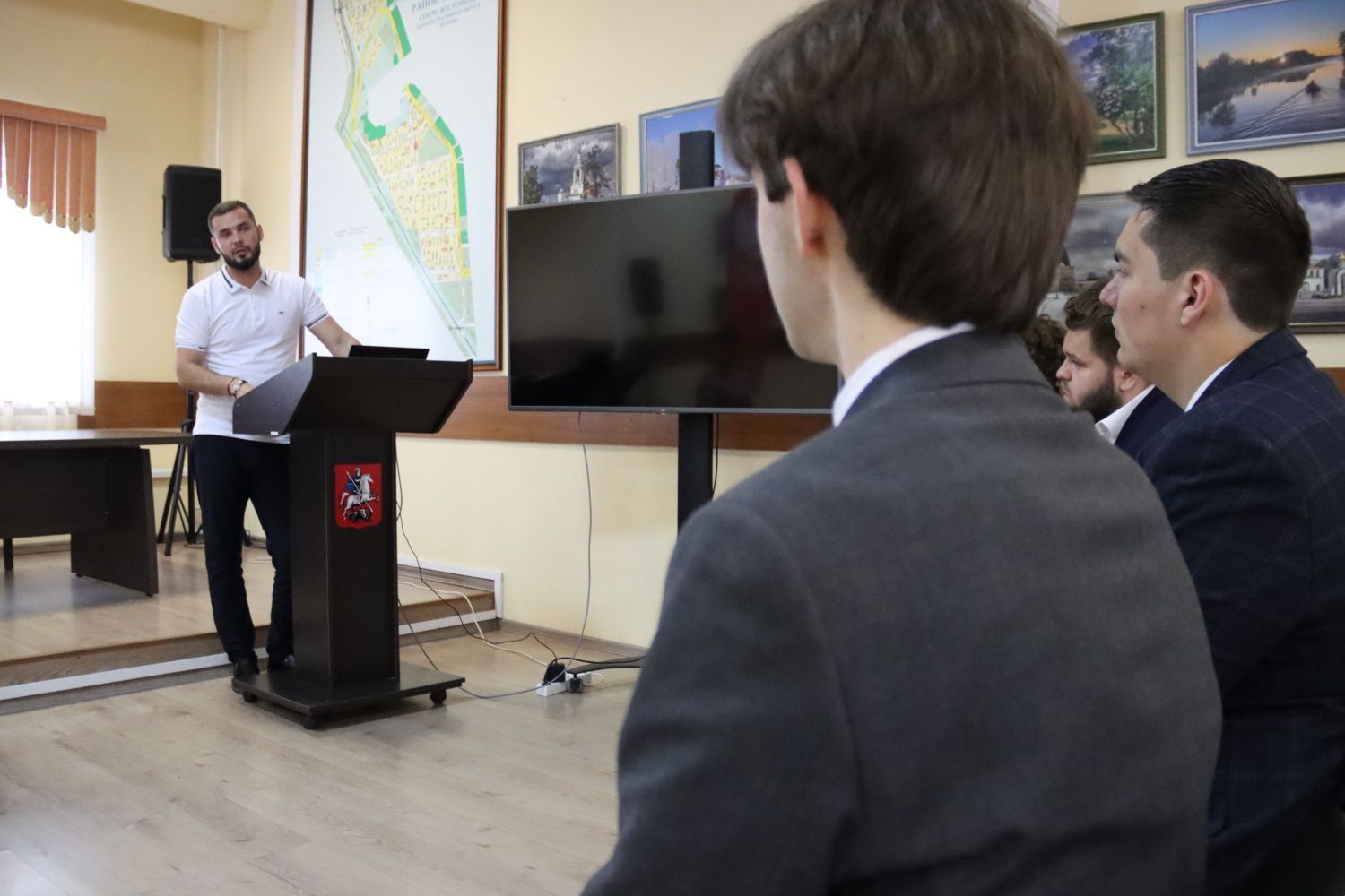 Встреча активистов Молодежной палаты с представителями Московской ассоциации ветеранов СВО прошла в Марфино, фото