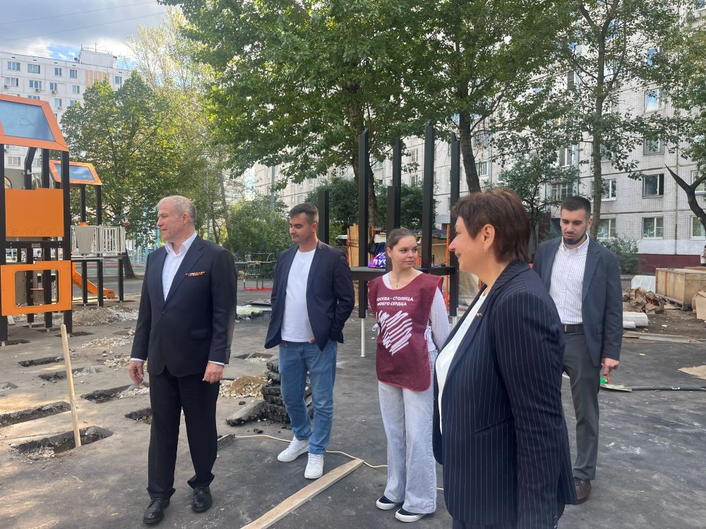 В Алтуфьевском районе состоялась приемка нового спортивно-игрового комплекса, фото