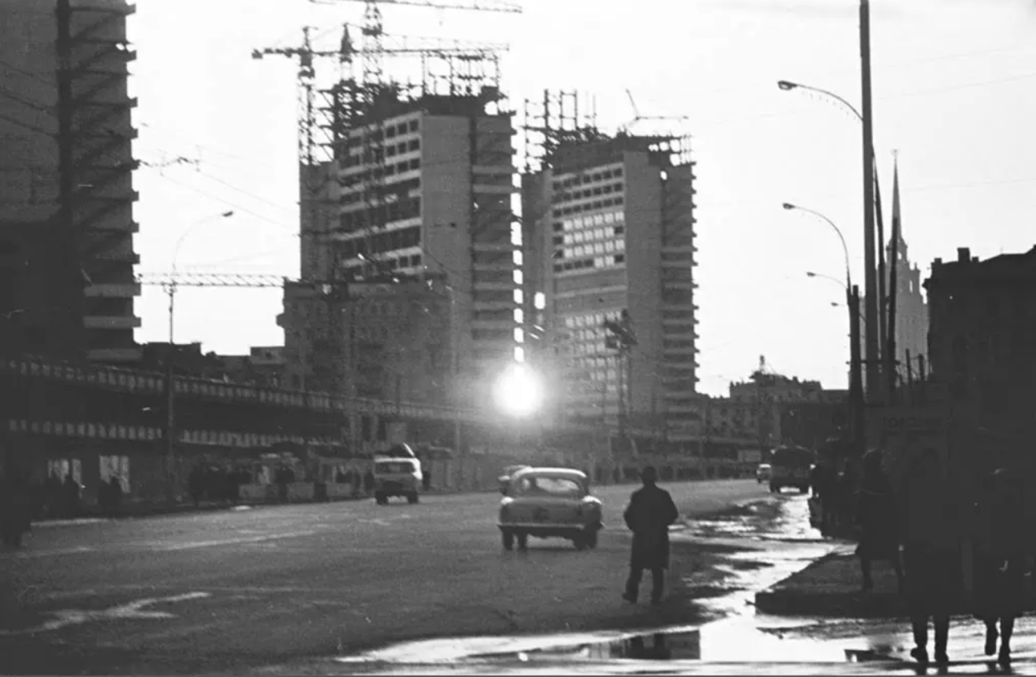 Арбатская — Смоленская: Новый Арбат без «книжек», фото