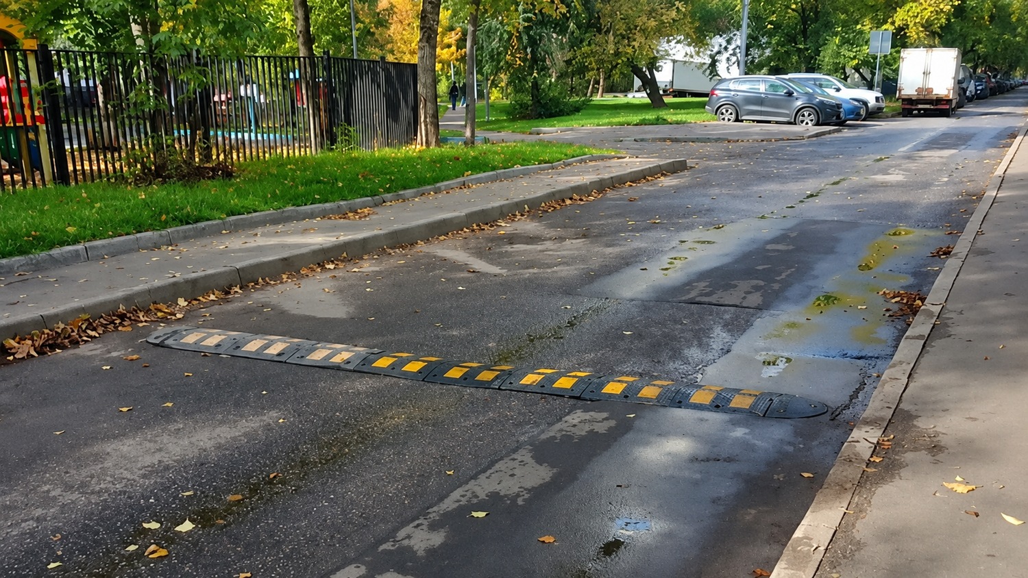В районе Выхино-Жулебино обновили асфальт на семи дворовых территориях, фото