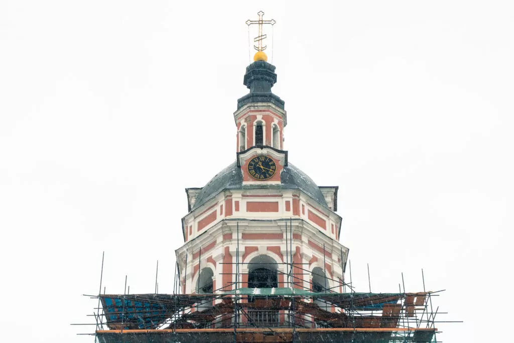 Октябрьская &mdash; Ленинский проспект: Москва-на-Донской  фото