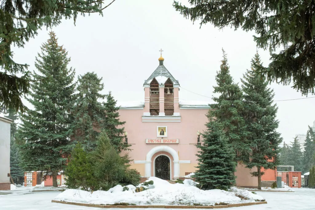 Октябрьская &mdash; Ленинский проспект: Москва-на-Донской  фото