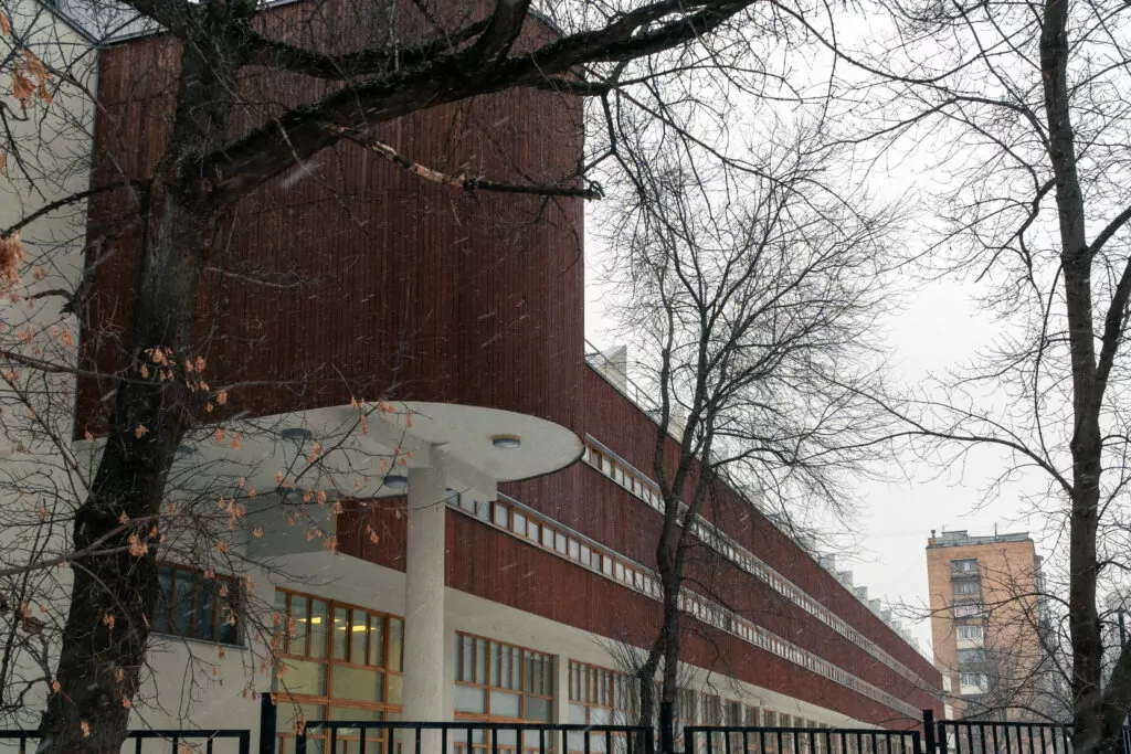 Октябрьская &mdash; Ленинский проспект: Москва-на-Донской  фото