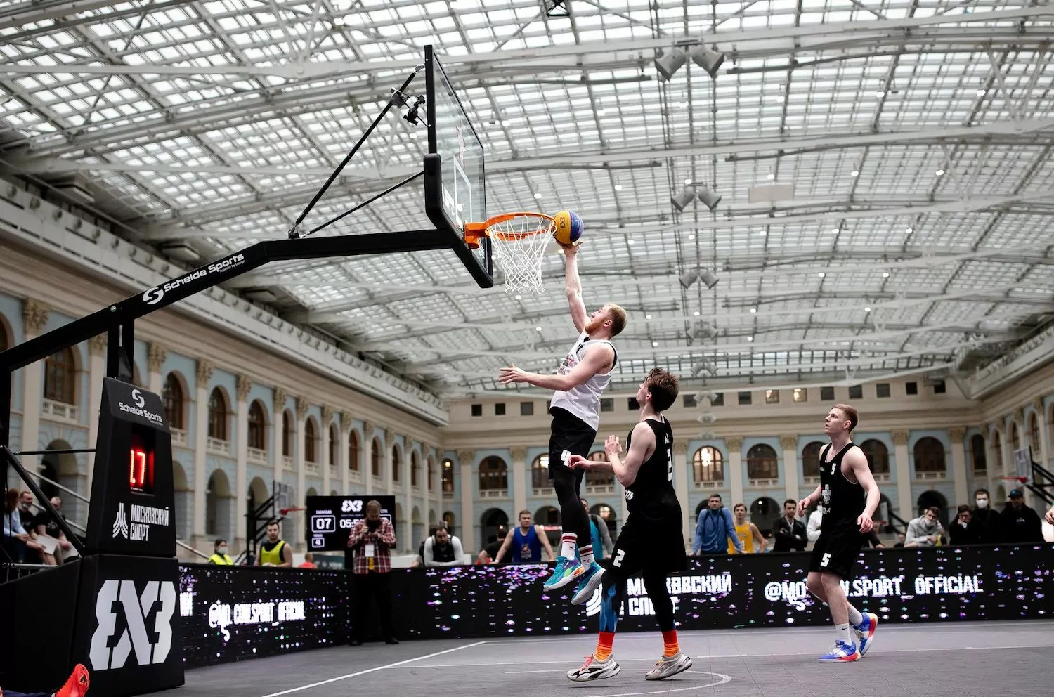 Спортивный фестиваль по баскетболу Red Square Cup в Москве