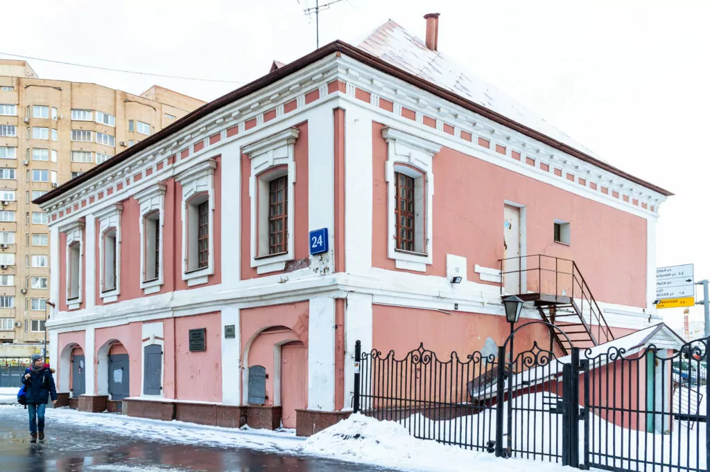 Электрозаводская &mdash; Бауманская: укрытие от немцев в Немецкой слободе  фото