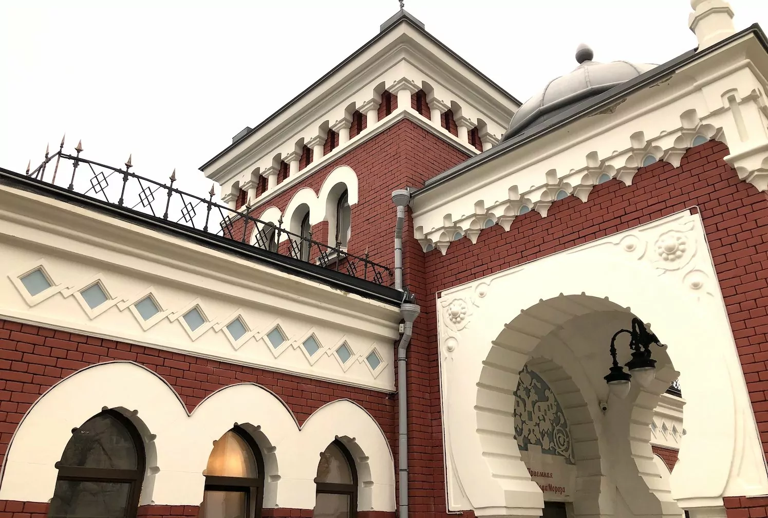 Новая культурная площадка появилась в историческом здании XIX века в Красносельском, фото