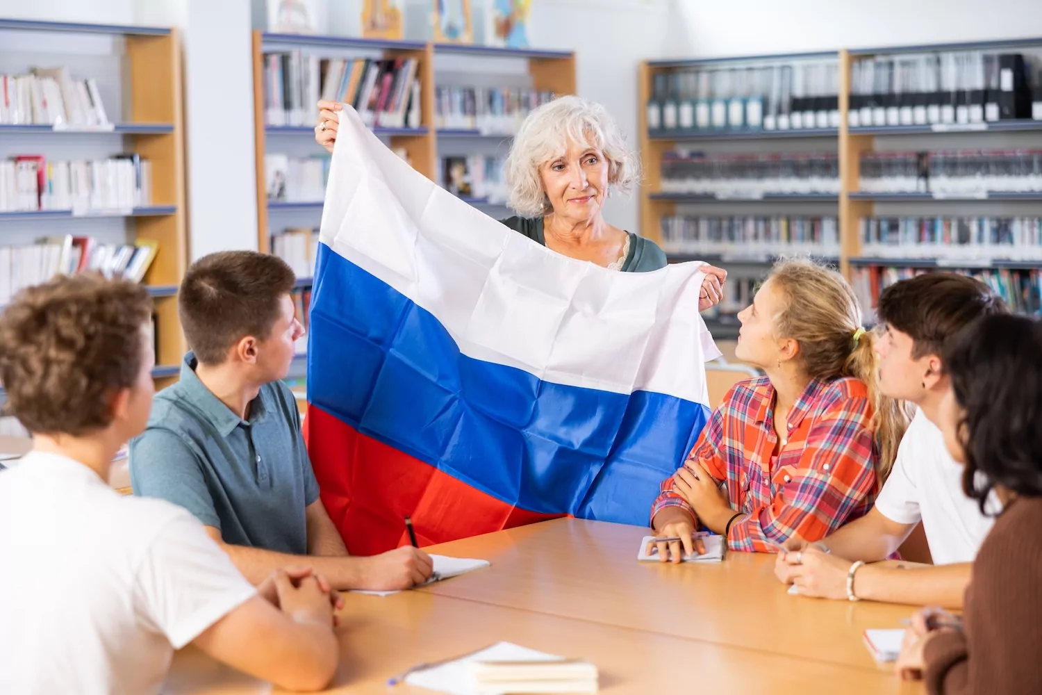 Детей и подростков Москвы пригласили на конкурс истории русского языка, фото