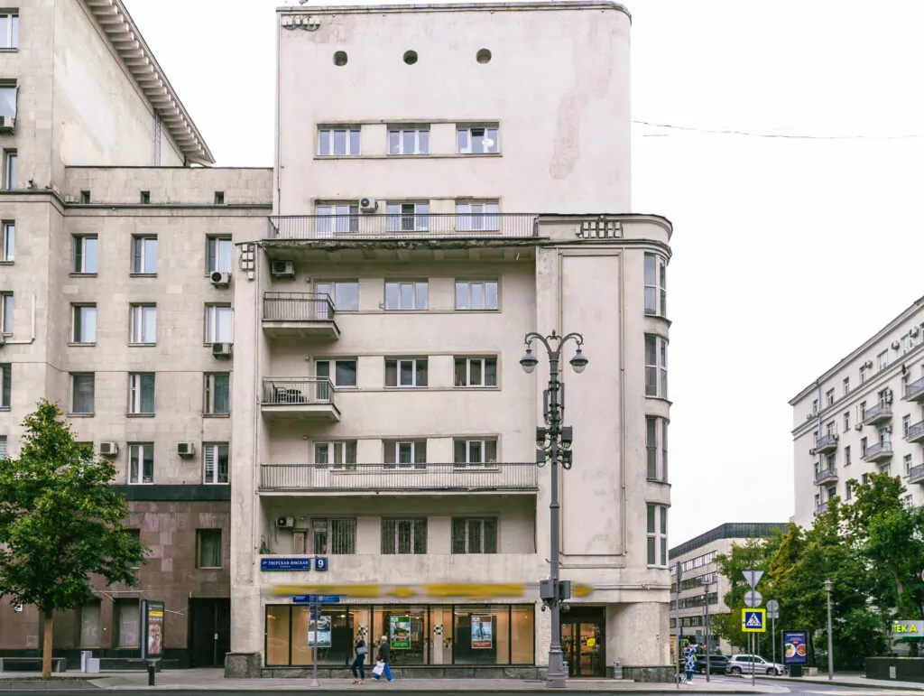Маяковская — Белорусская: как в кино, с Быковым Маяковская — Белорусская: как в кино, с Быковым фото