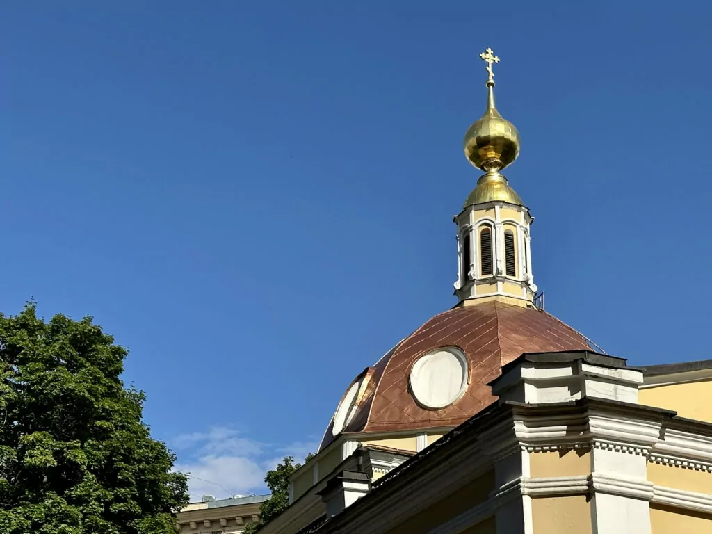 Зорге &mdash; Аэропорт: генеральные секретари песчаных улиц  фото