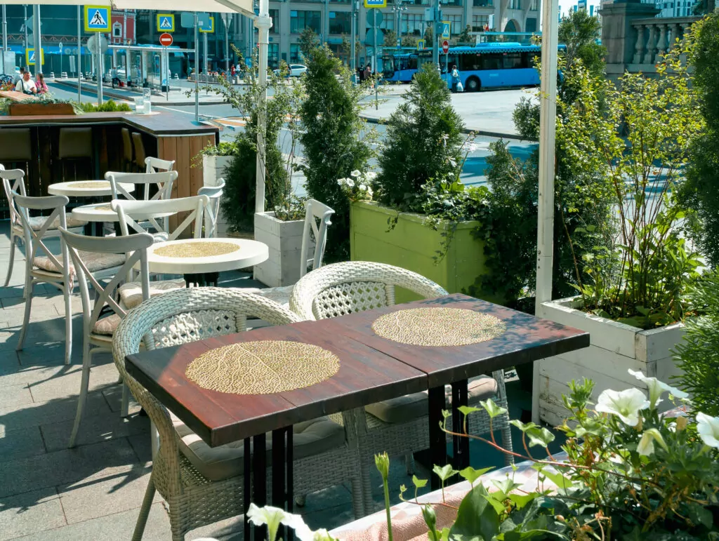 Едим арбузы и отказываемся от вредных привычек &mdash; куда пойти после работы  фото