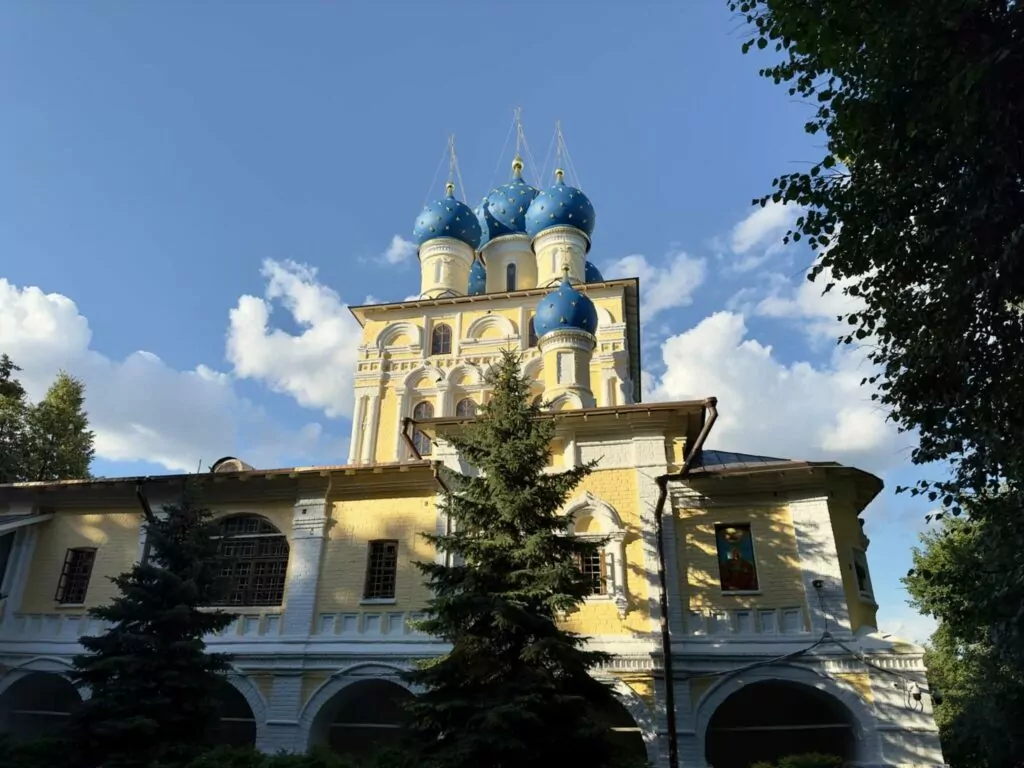 Кленовый бульвар — Каширская: детище Барановского у Дьякова городища Кленовый бульвар — Каширская: детище Барановского у Дьякова городища фото