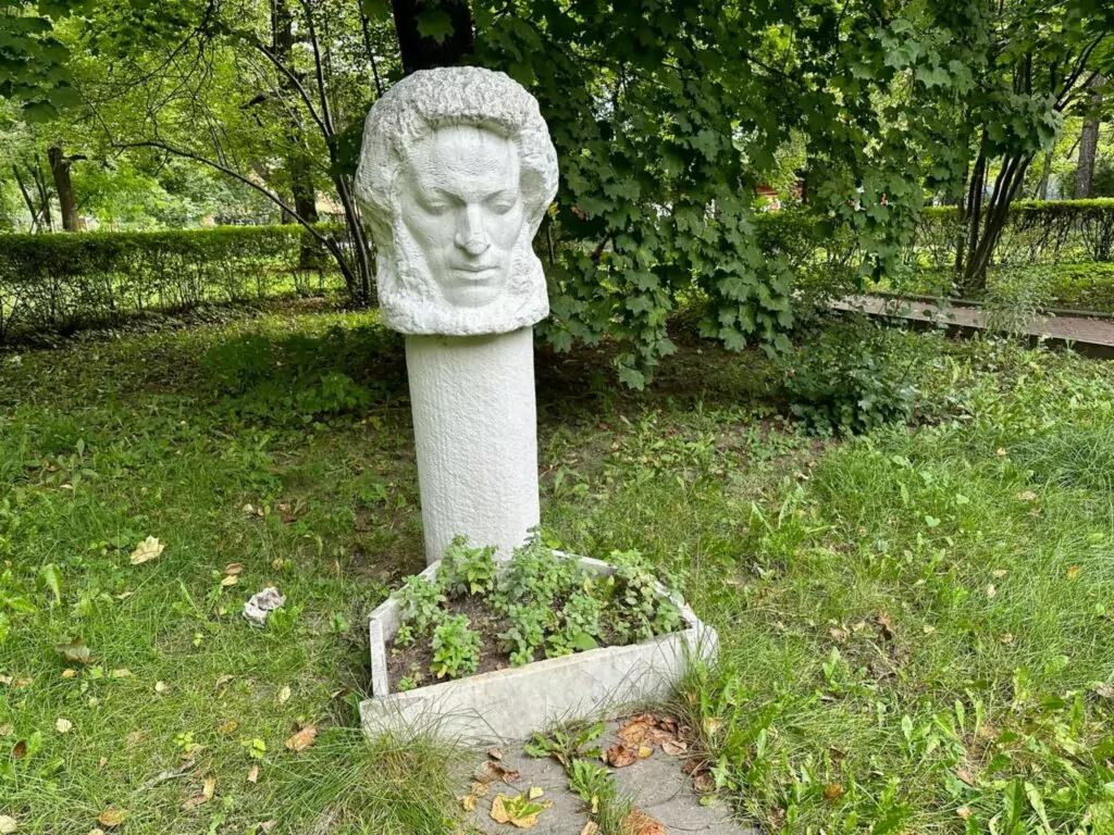 Сокольники — Белокаменная. От соколов да к лосям Сокольники — Белокаменная. От соколов да к лосям фото
