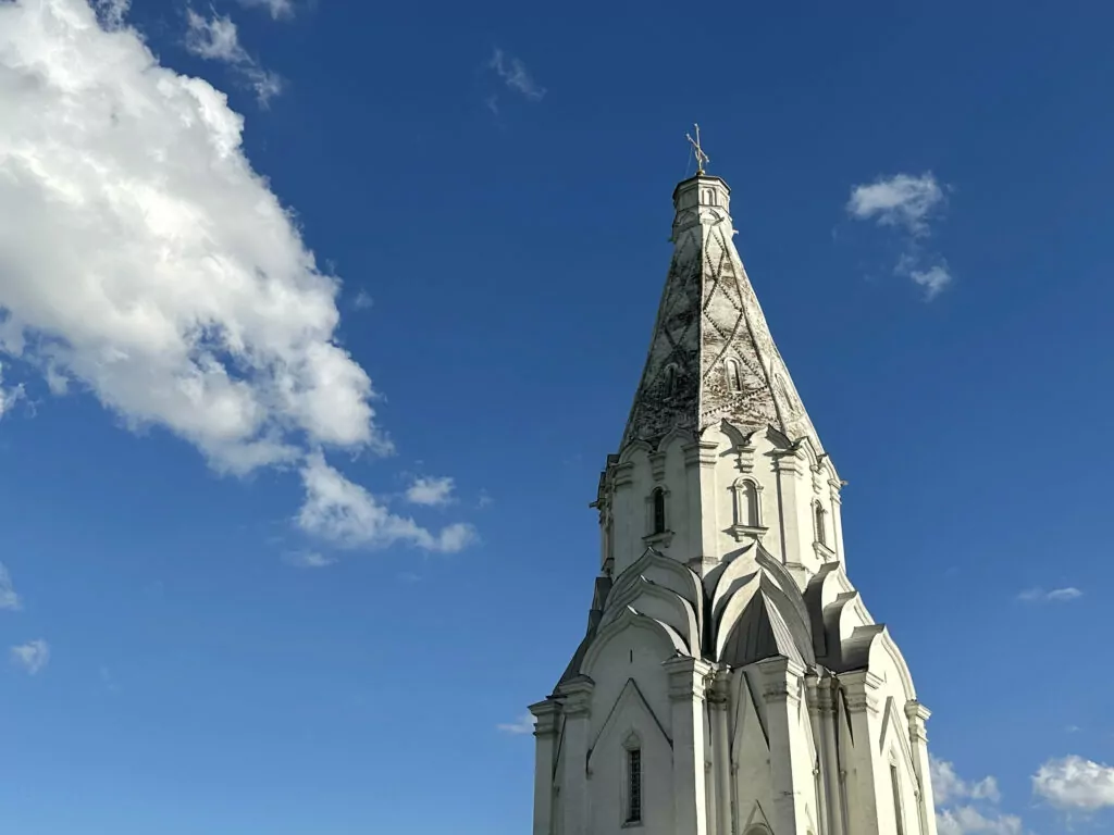 Кленовый бульвар — Каширская: детище Барановского у Дьякова городища Кленовый бульвар — Каширская: детище Барановского у Дьякова городища фото