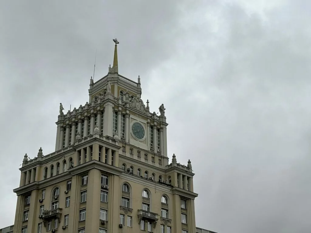 «Маяковская» — «Баррикадная»: Москва по-грузински  фото