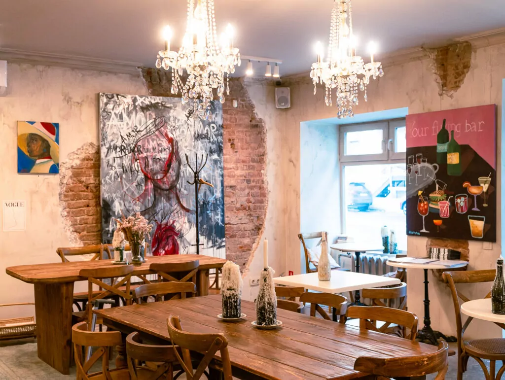 Школа стекла и мимикрия в искусстве &mdash; куда пойти после работы  фото