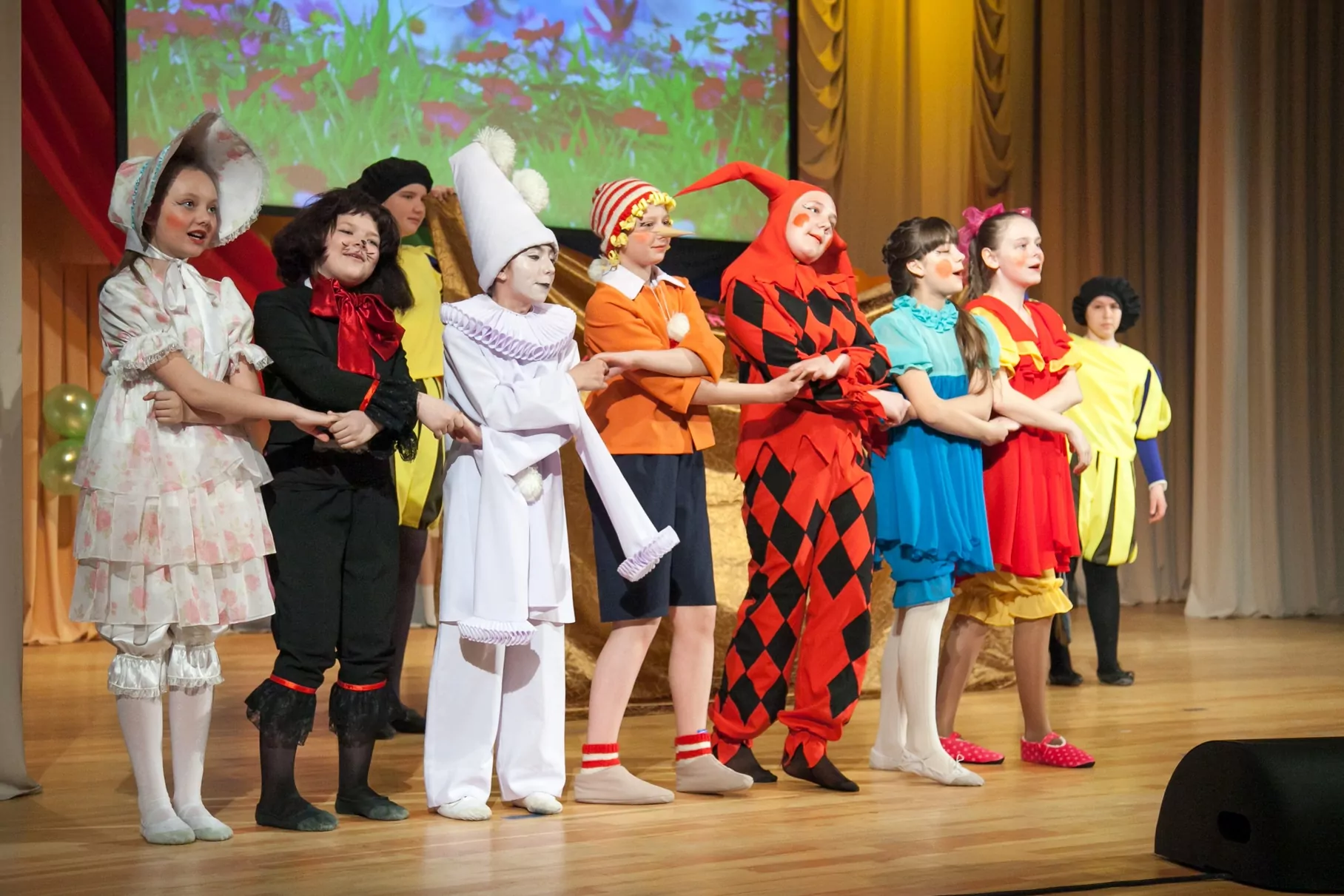 Театральная студия в Ярославском приглашает детей на занятия по актерскому мастерству, фото
