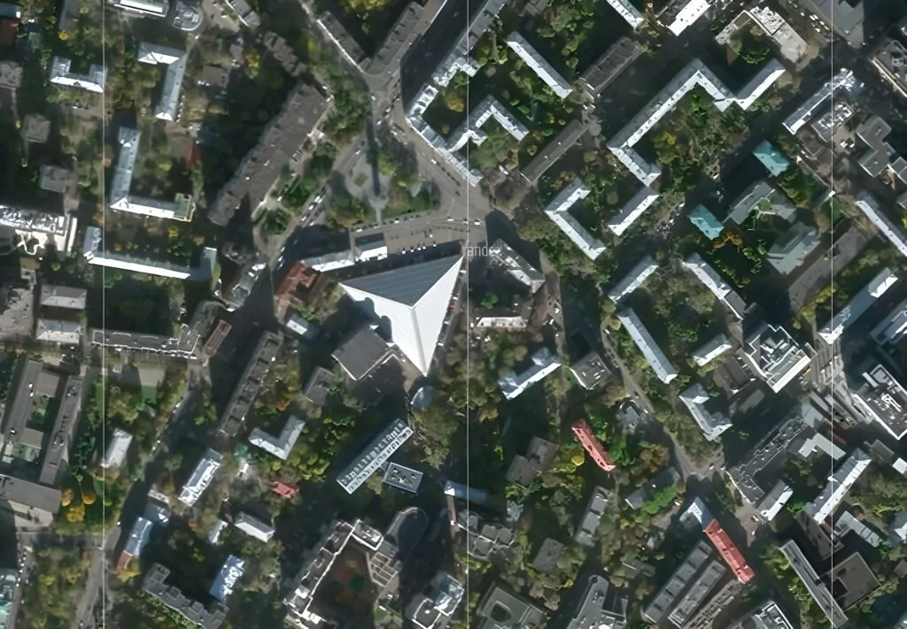 Белорусская — Улица 1905 года: над Зотовым во ржи  фото