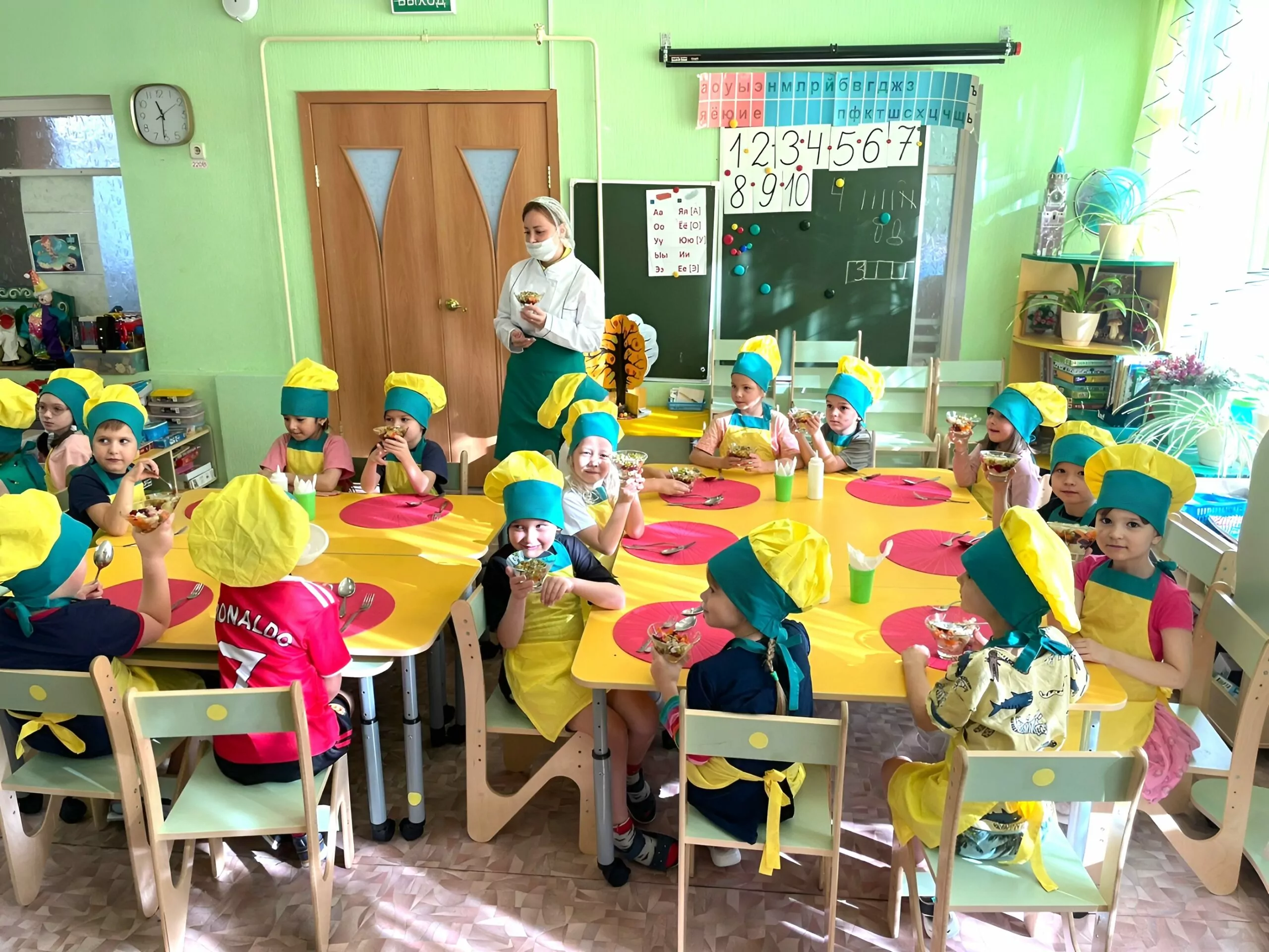 Приготовление даже самого обычного блюда под руководством профессионала превращается в увлекательный мастер-класс, фото