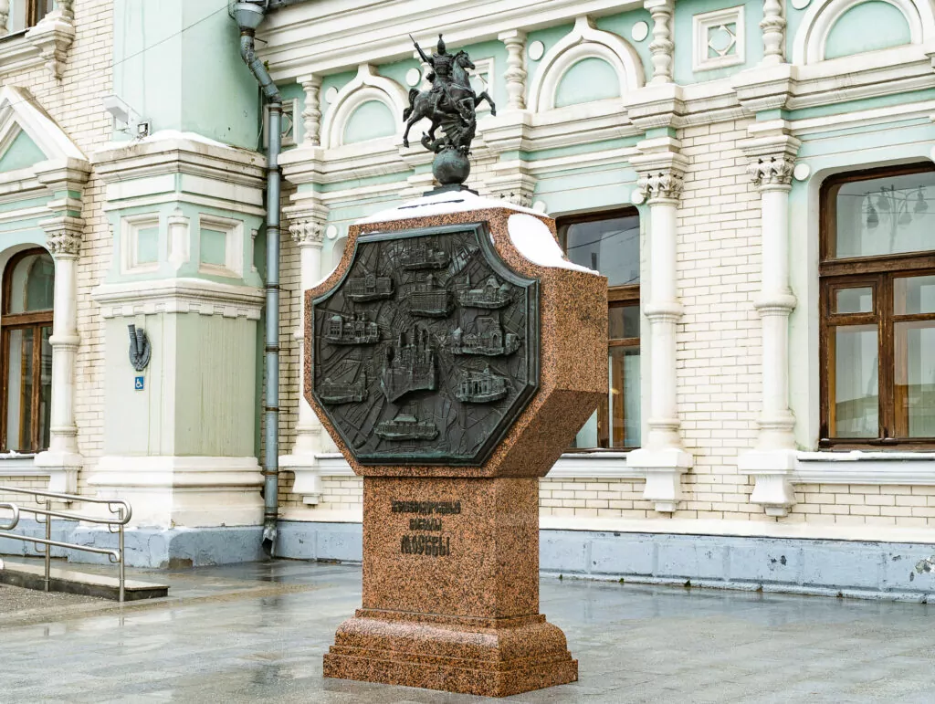Проспект Мира — Савеловская: ОПГ, НКВД, КВН, ГИБДД Проспект Мира — Савеловская: ОПГ, НКВД, КВН, ГИБДД фото