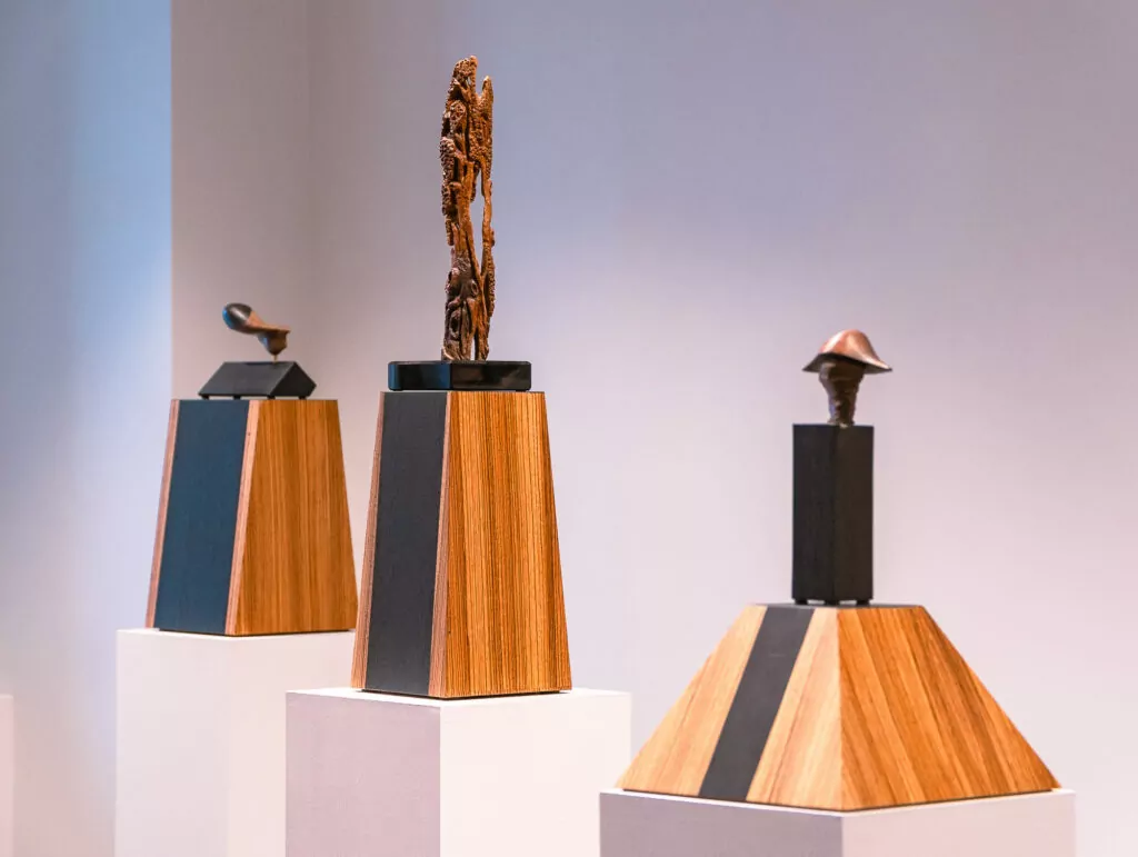 Делаем коллажи и ловим дзен на выставке современного искусства &mdash; куда пойти после работы  фото