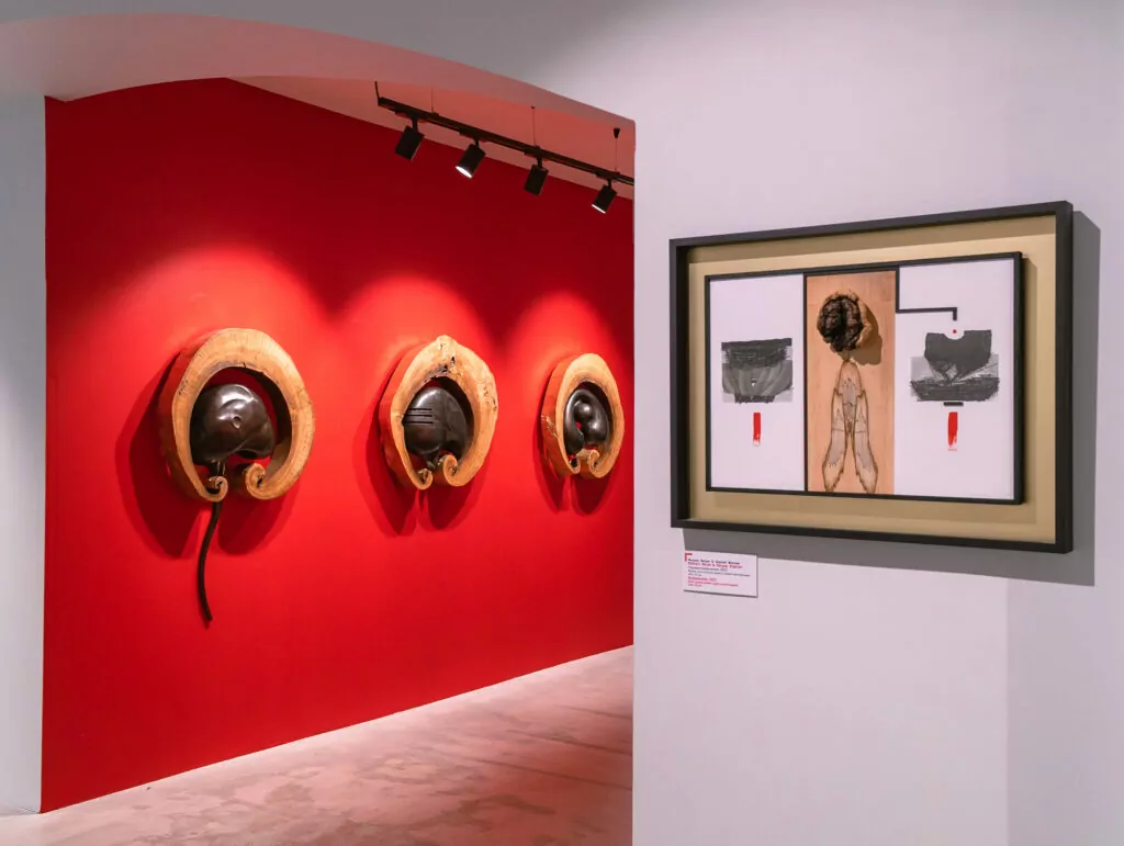 Делаем коллажи и ловим дзен на выставке современного искусства &mdash; куда пойти после работы  фото