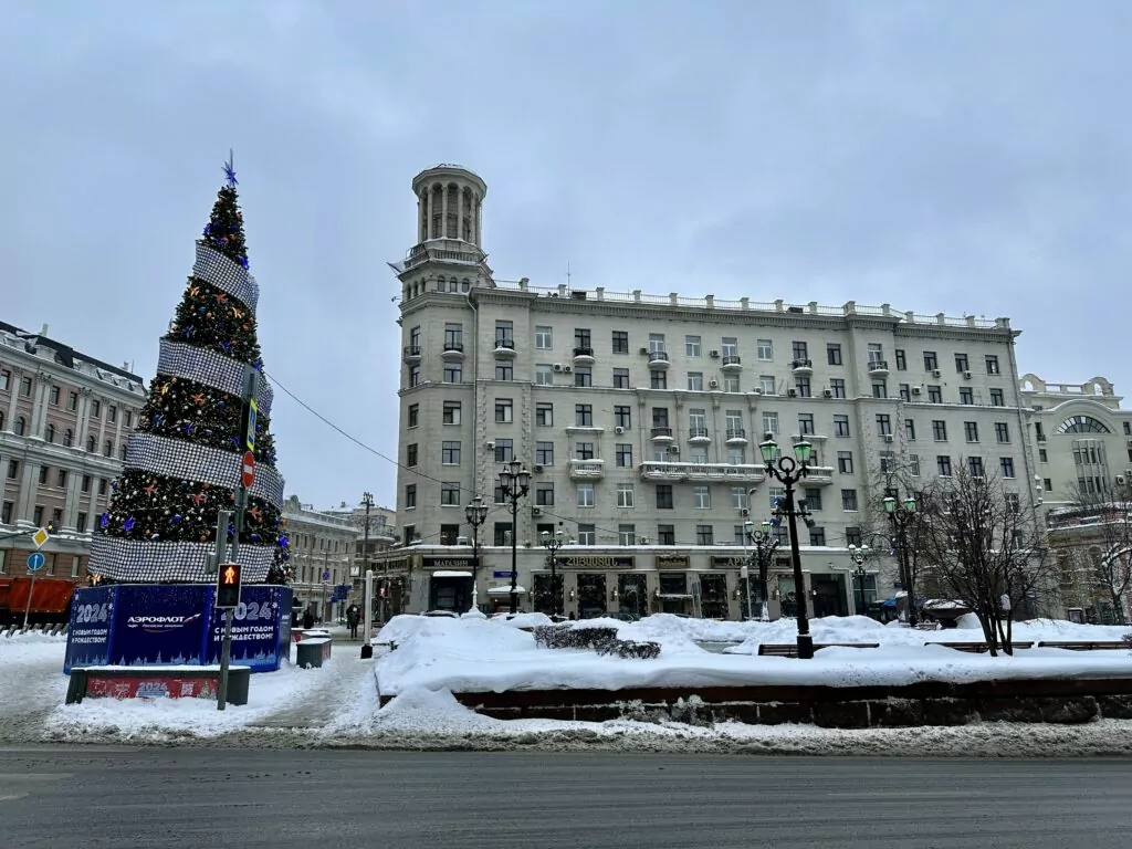 Тверская &mdash; Арбатская: первый советский против первого имперского  фото