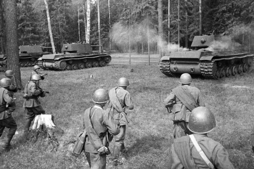 Гвардейская танковая Гвардейская танковая фото