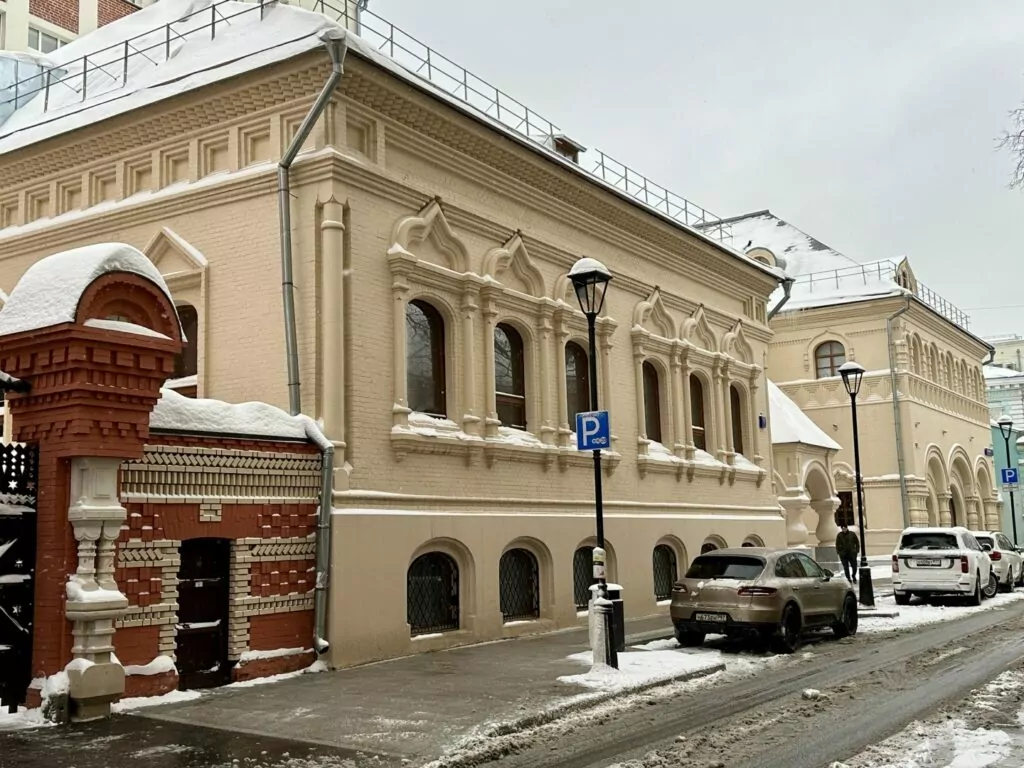 Тверская &mdash; Арбатская: первый советский против первого имперского  фото