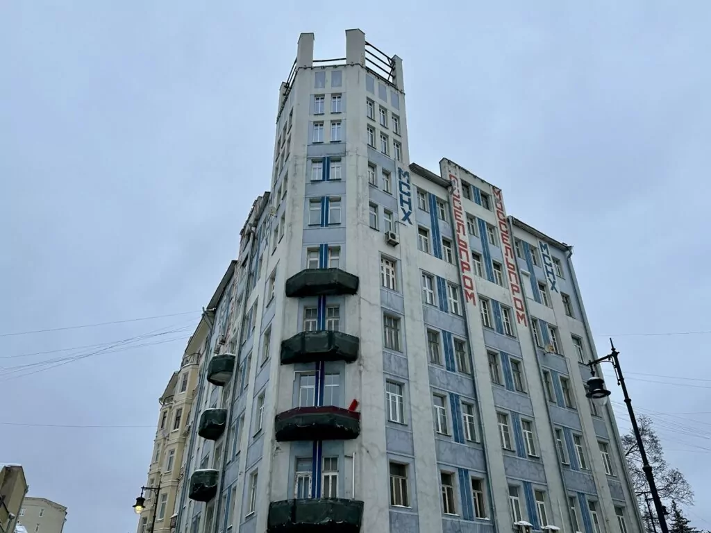 Тверская &mdash; Арбатская: первый советский против первого имперского  фото