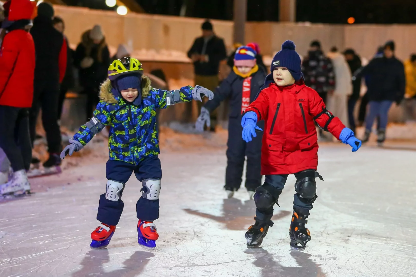 В Раменках бесплатно обучат катанию на коньках, фото