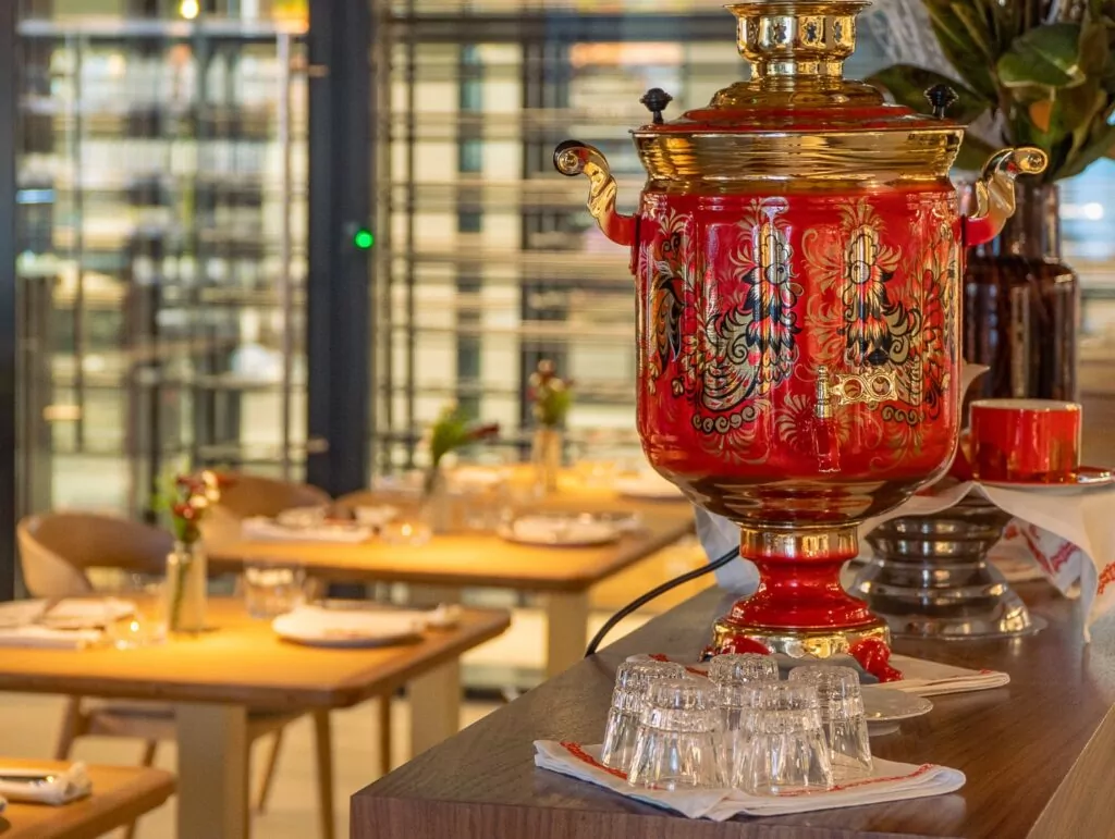 Секреты кинопроизводства, тренировки с полусферой, и гастродача — куда пойти после работы Секреты кинопроизводства, тренировки с полусферой, и гастродача — куда пойти после работы фото