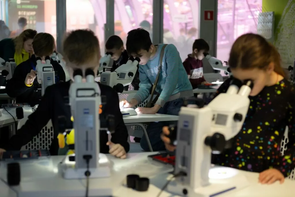 Фестиваль ко Дню российской науки проведут в &laquo;Зарядье&raquo;  фото