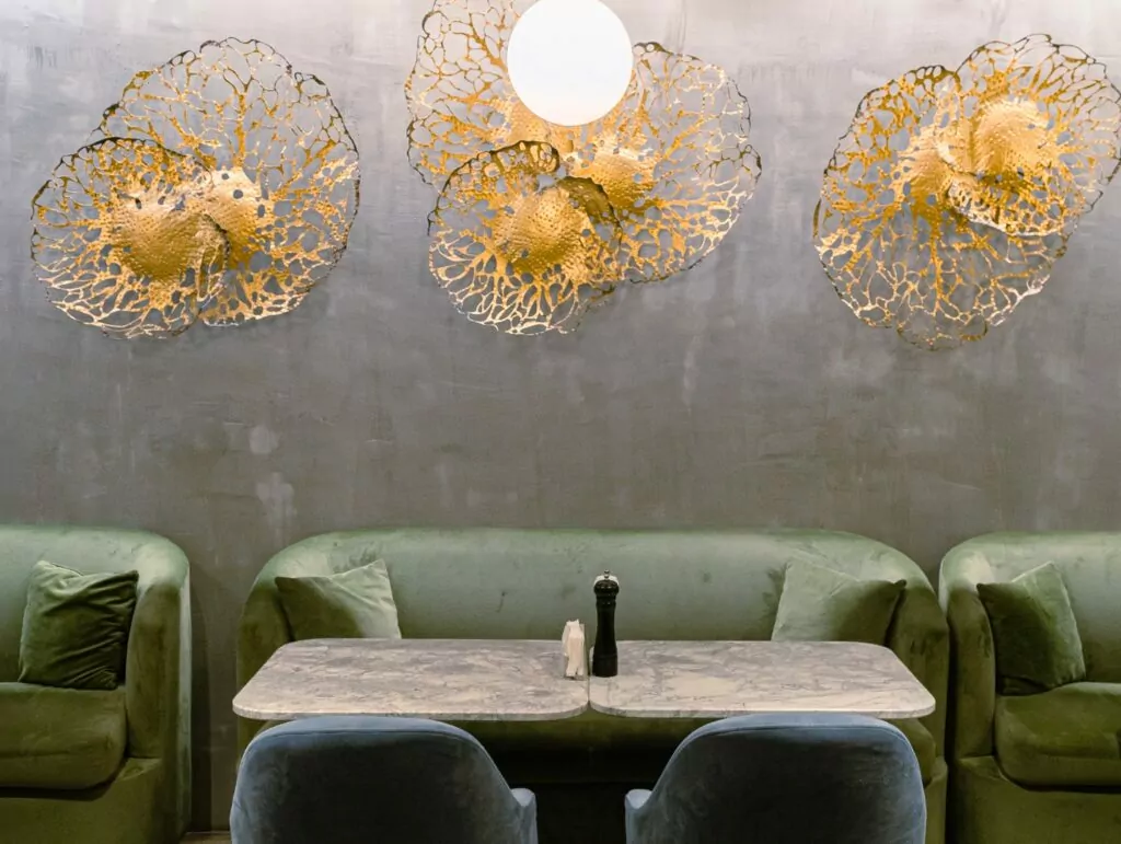 Картины без авторства, ночь театров, и кулинарное сокровище — куда пойти после работы Картины без авторства, ночь театров, и кулинарное сокровище — куда пойти после работы  фото