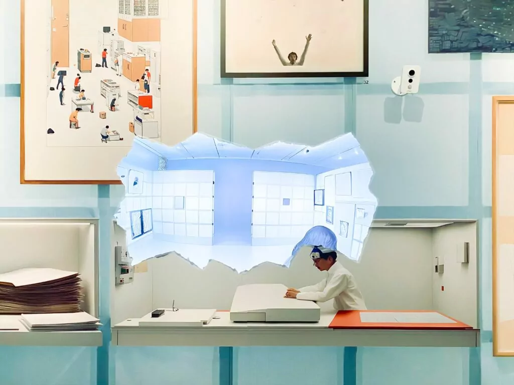 Паровозное депо, свойства памяти и кафе при храме &mdash; куда пойти после работы  фото