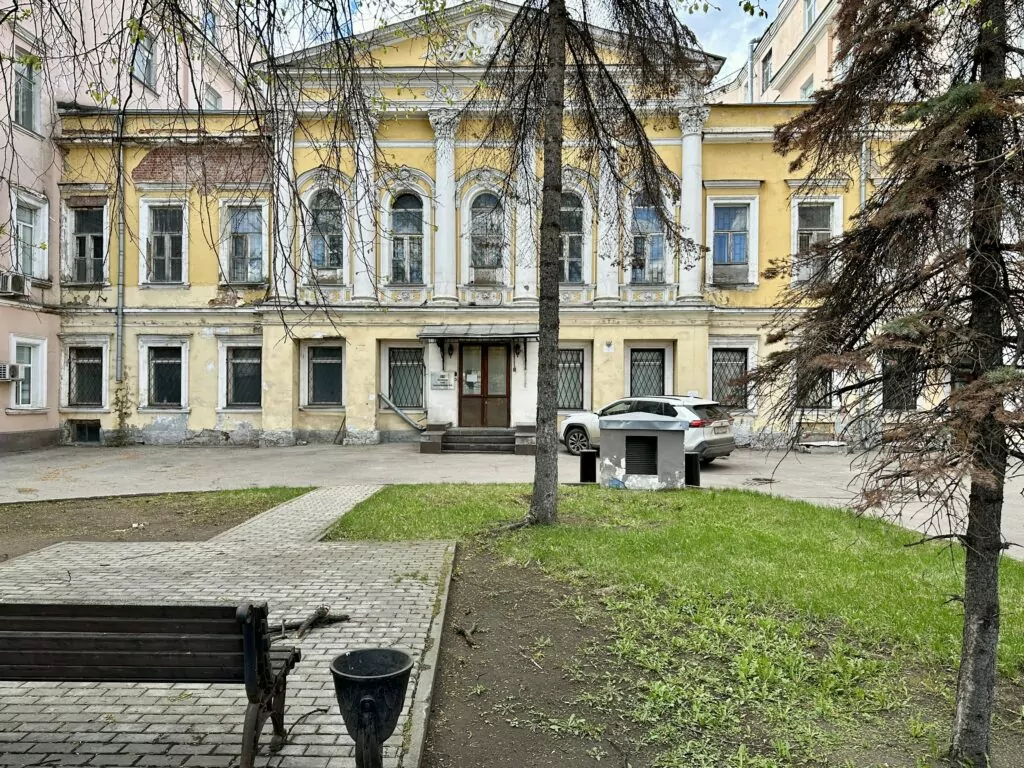 Таганская — Марксистская: гений, миллионер, актер, педагог Таганская — Марксистская: гений, миллионер, актер, педагог фото