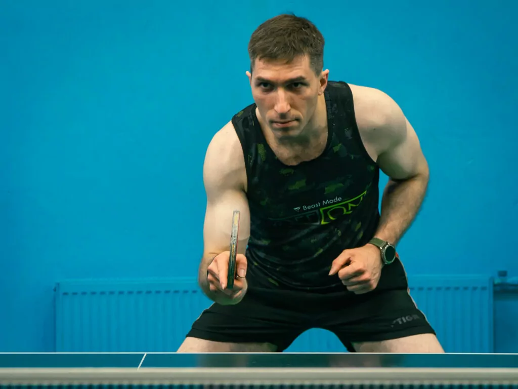 Настольный теннис: учимся играть с кандидатом в мастера спорта  фото