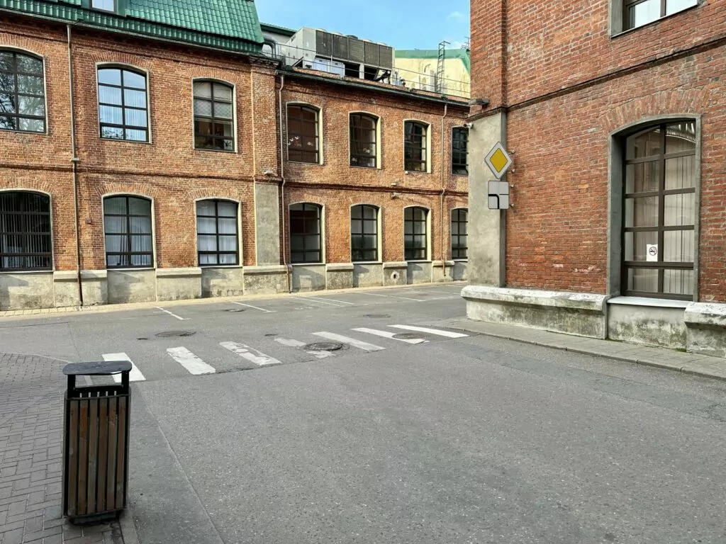 Павелецкая — Тульская: ходить по квартире под Богом Павелецкая — Тульская: ходить по квартире под Богом фото