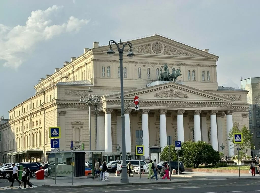 Охотный Ряд &mdash; Лубянка: брендов и зрелищ  фото