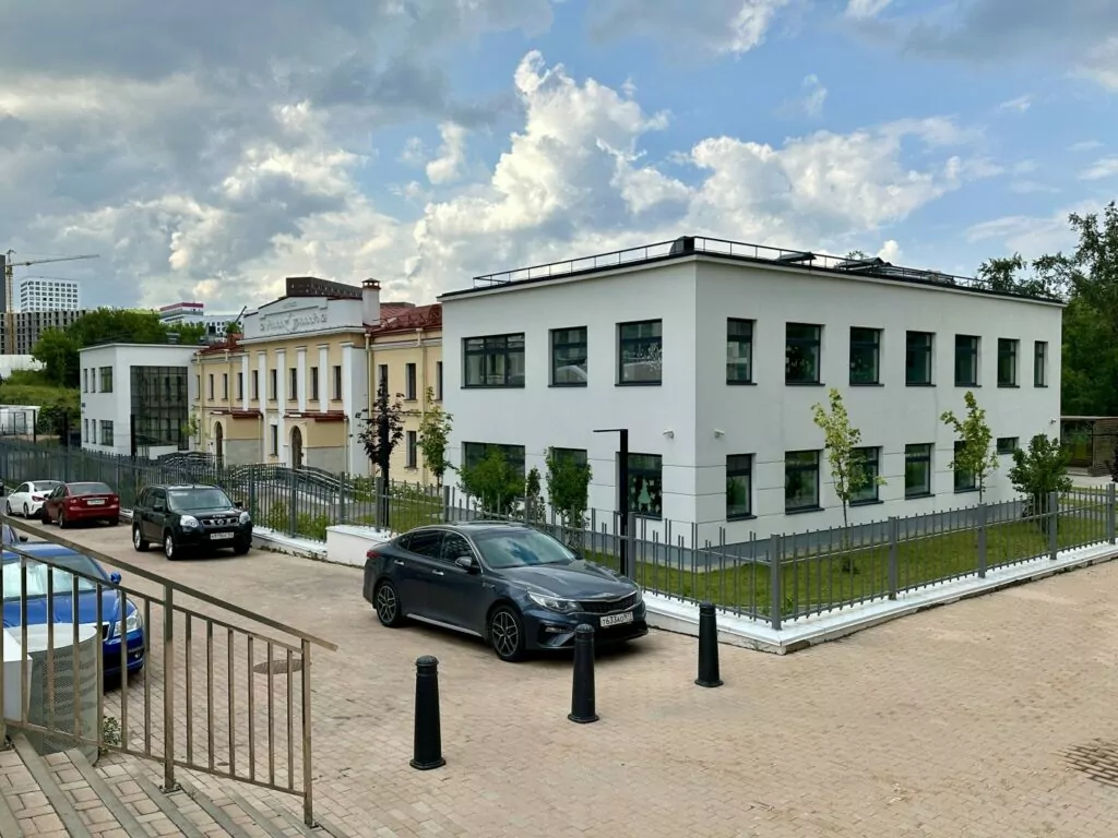 Ботанический сад — Свиблово: «китайская стена», черный паровоз и другие приключения Шурика Ботанический сад — Свиблово: «китайская стена», черный паровоз и другие приключения Шурика фото
